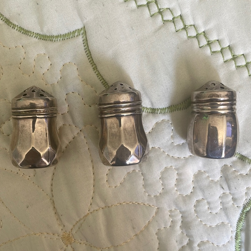 Auntique Sterling Silver Salt and Pepper Shaker